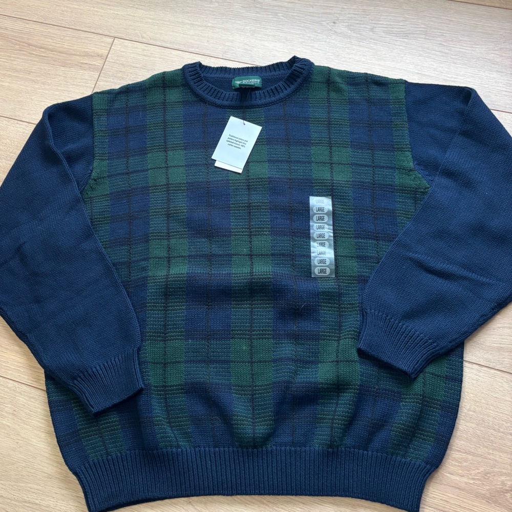 Dockers Recode Plaid Knit Sweater NWT Navy & Green Cotton Men’s Size Large
